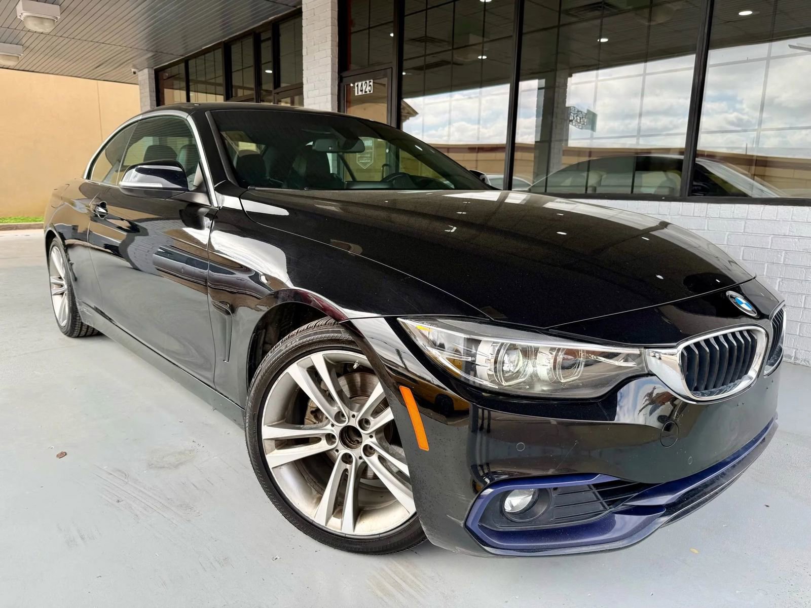 Used 2018 BMW 430i Convertible RWD image 1