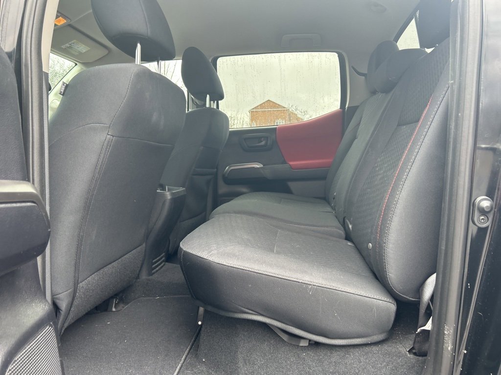 Used 2020 Toyota Tacoma SR5 image 6