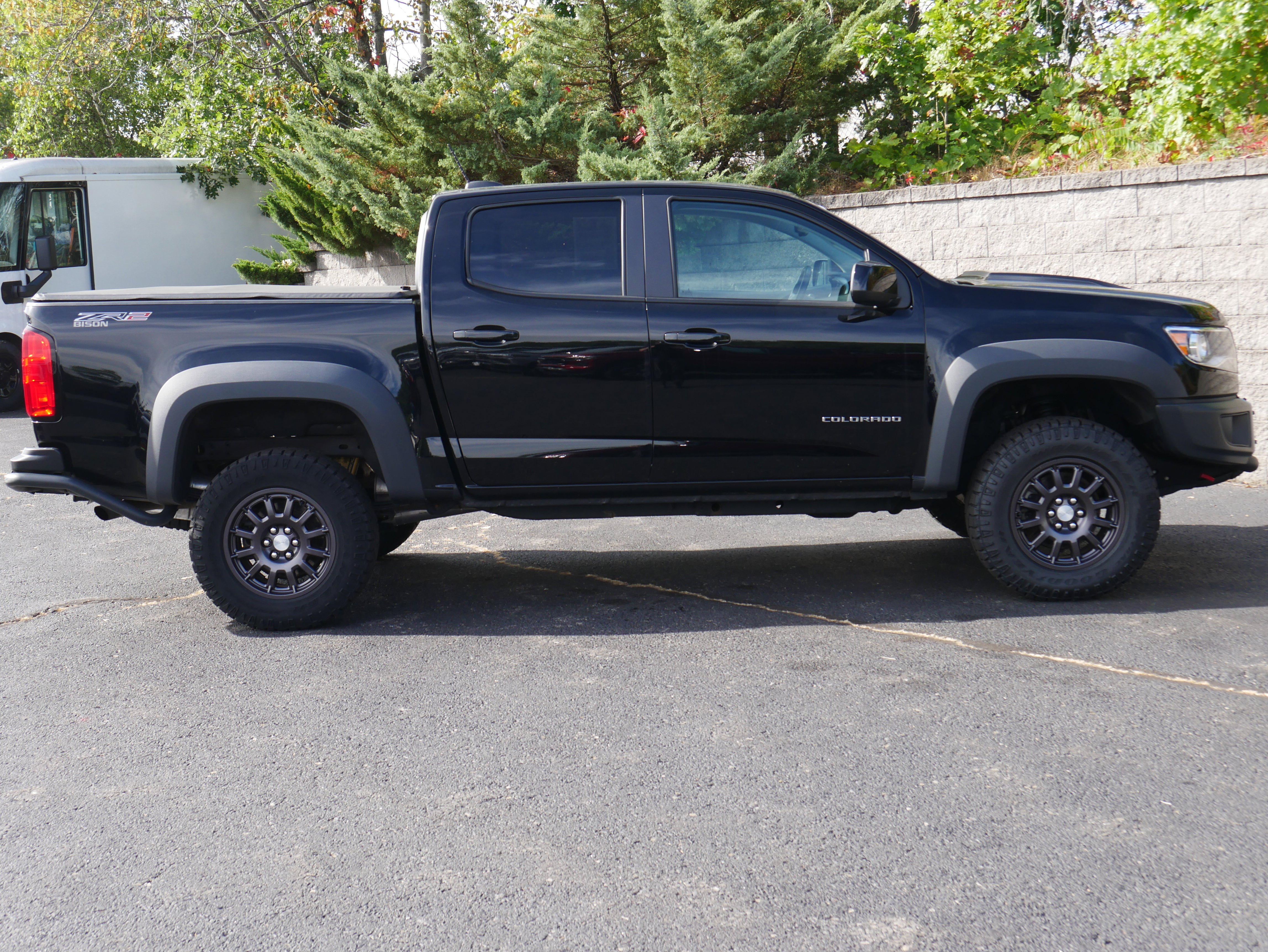 Certified 2021 Chevrolet Colorado ZR2 w/ Colorado ZR2 Bison Edition image 9