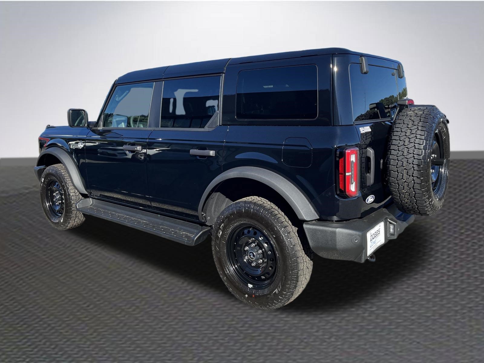 New 2026 Ford Bronco Outer Banks w/ Black Appearance Package AWD/4WD image 5