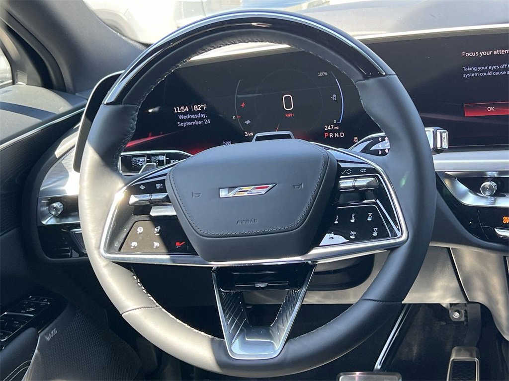 New 2026 Cadillac Lyriq V image 12