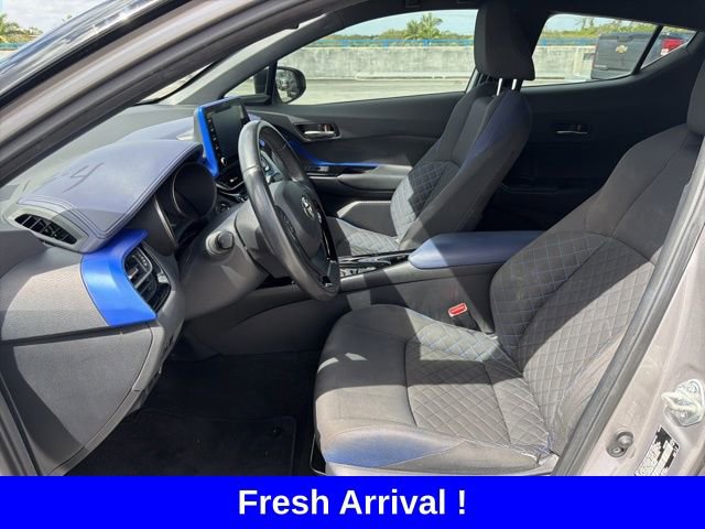 Used 2020 Toyota C-HR XLE image 10