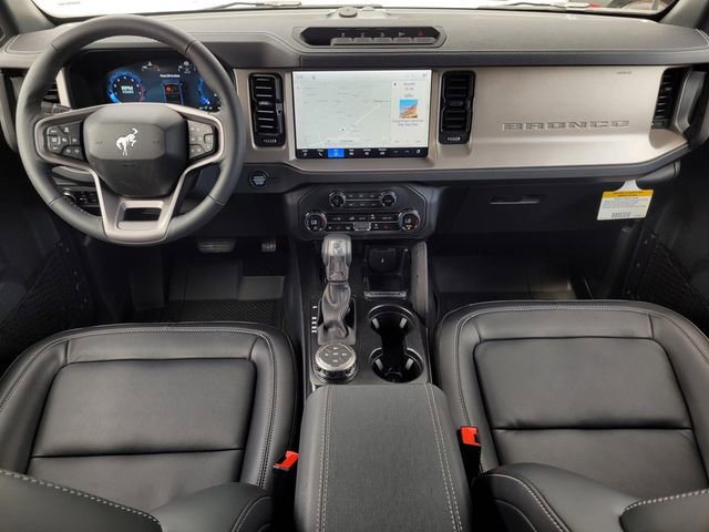 New 2026 Ford Bronco Outer Banks w/ Sasquatch Package AWD/4WD image 14