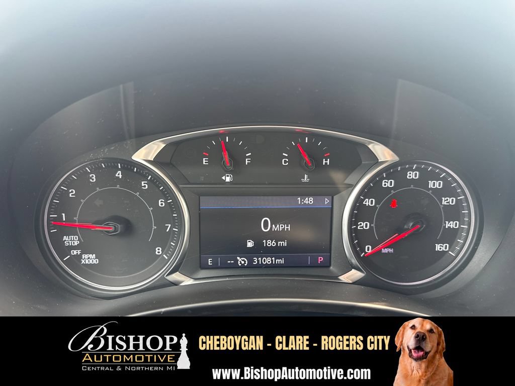 Used 2023 GMC Terrain SLT FWD image 2
