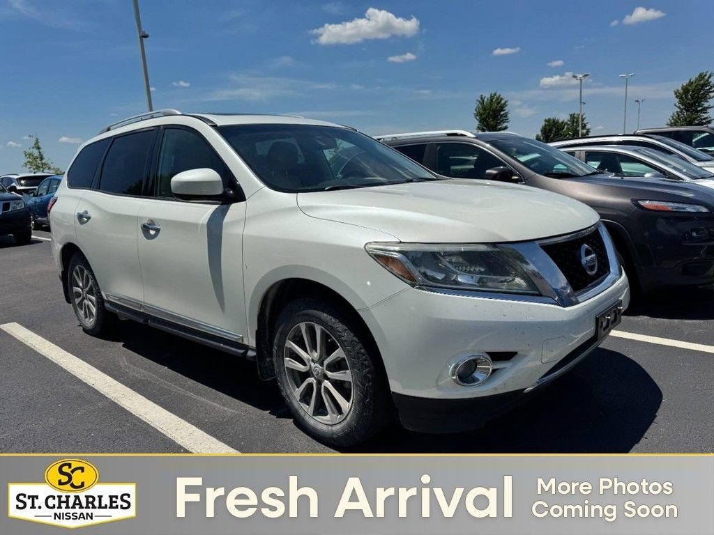 Used 2016 Nissan Pathfinder SL w/ SL Premium Package AWD/4WD image 1