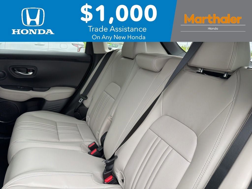 New 2027 Honda HR-V EX-L image 2