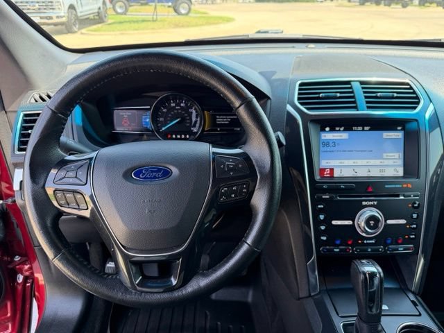 Used 2017 Ford Explorer Limited FWD image 15