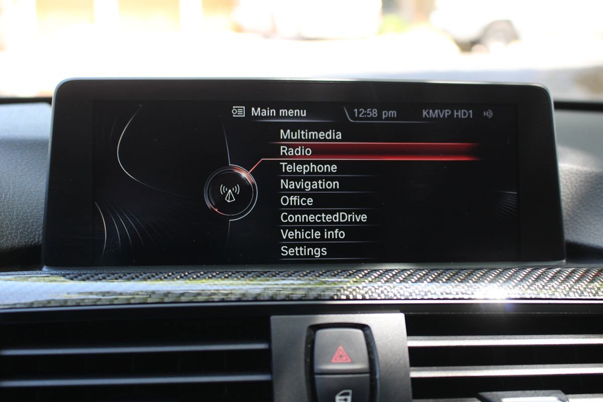 Used 2015 BMW M4 Convertible RWD image 37
