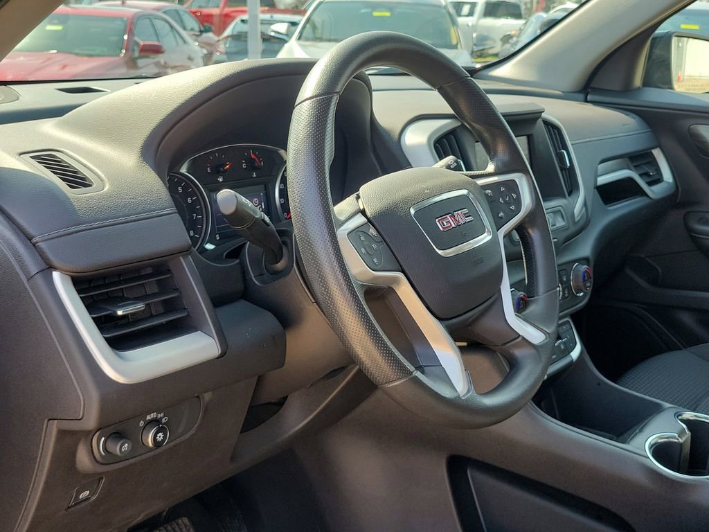 Used 2023 GMC Terrain SLE w/ Driver Convenience Package image 19