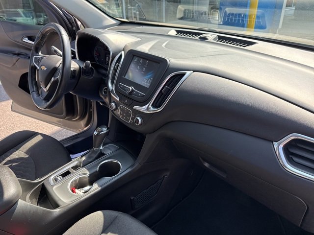 Used 2018 Chevrolet Equinox LT image 30