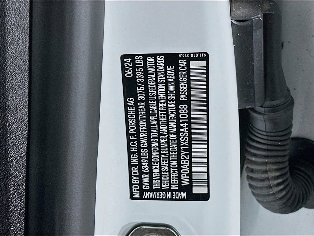 New 2025 Porsche Taycan 4S image 33