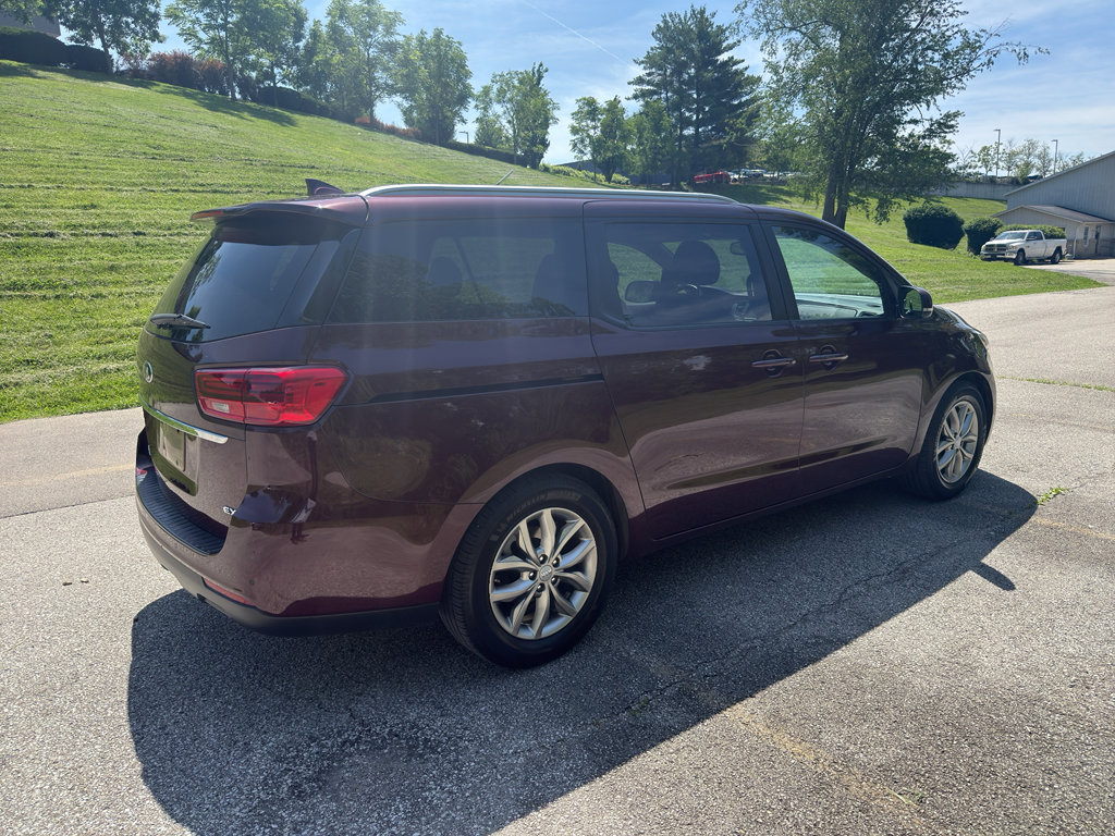 Used 2020 Kia Sedona EX FWD image 4