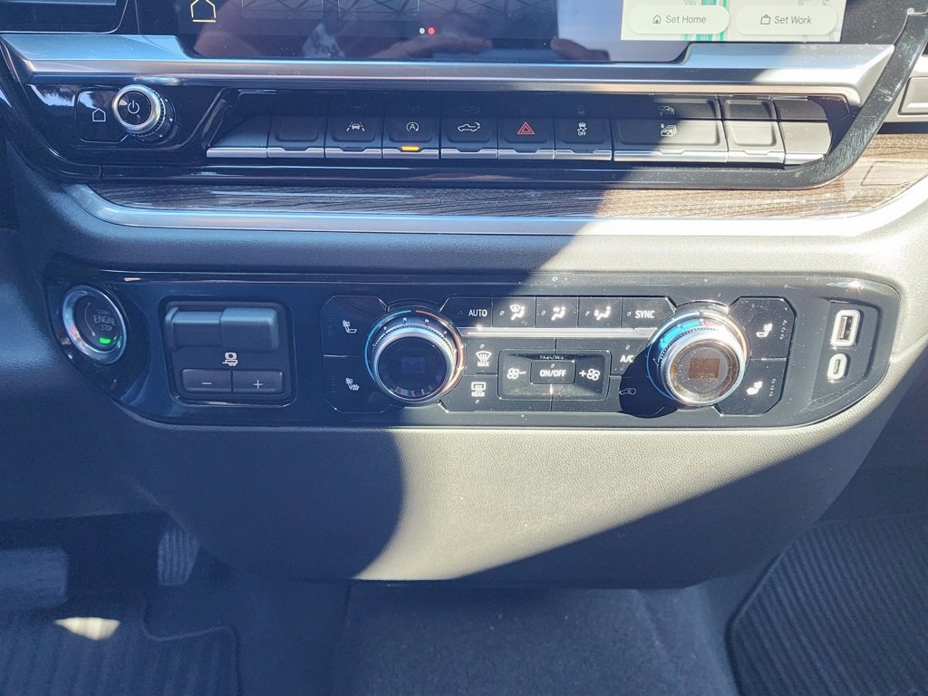 New 2026 GMC Sierra 1500 Elevation image 29