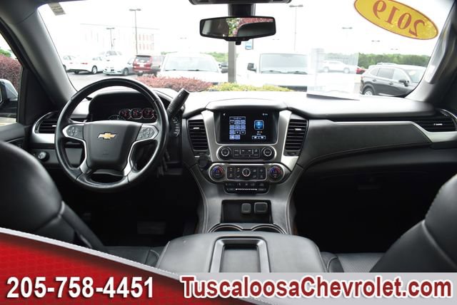 Used 2019 Chevrolet Tahoe LS RWD image 3