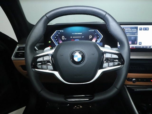 Used 2025 BMW 330i xDrive Sedan AWD/4WD image 26