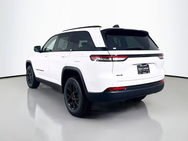 New 2025 Jeep Grand Cherokee Altitude image 5