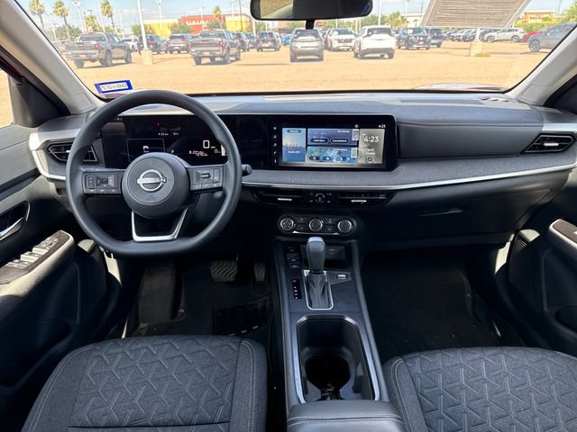 Certified 2025 Nissan Kicks SV AWD/4WD image 13