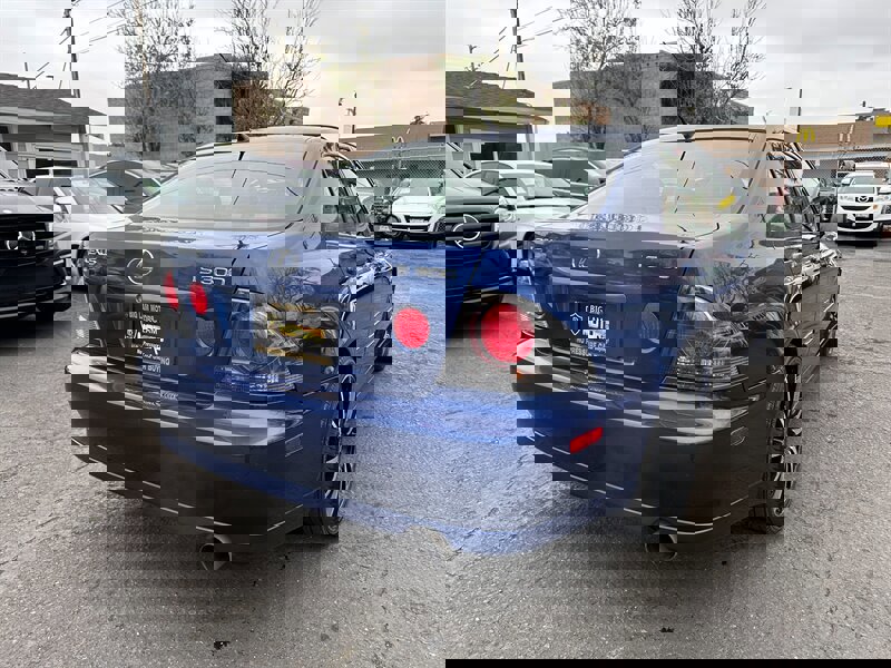 Used 2002 Lexus IS 300 RWD image 5