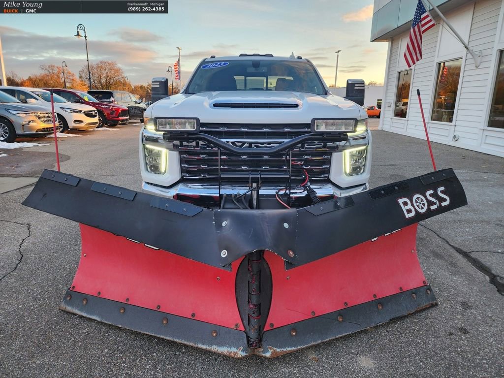 Used 2023 Chevrolet Silverado 3500 LTZ image 2
