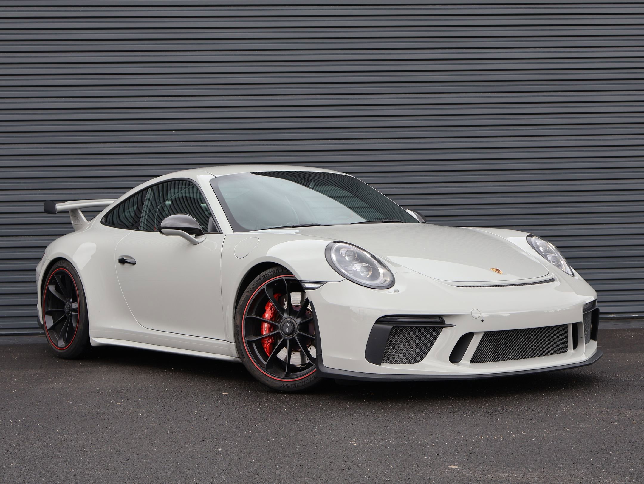Used 2018 Porsche 911 GT3 RWD image 7