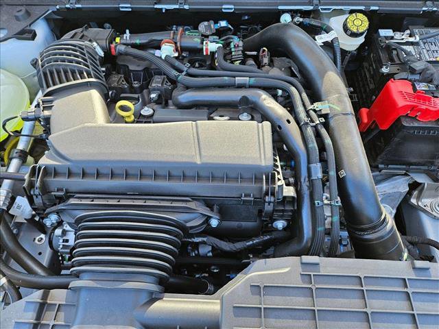 New 2025 Ford Maverick XLT w/ 4K Tow Package image 16