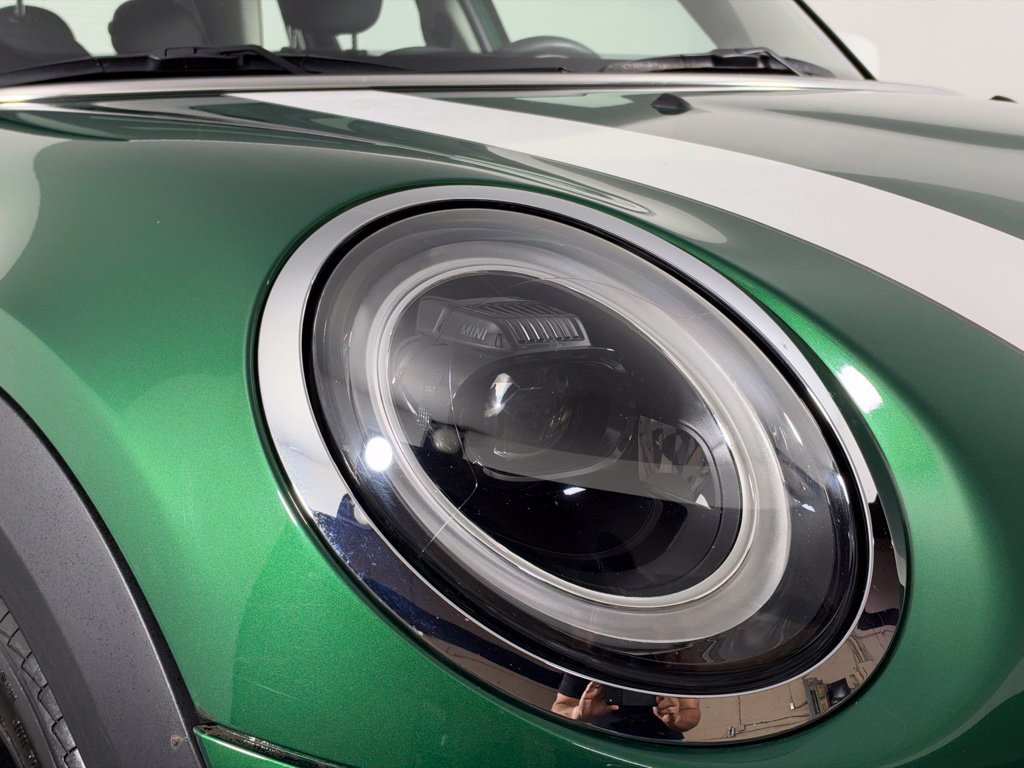 Certified 2024 MINI Cooper 4-Door Hardtop FWD image 13