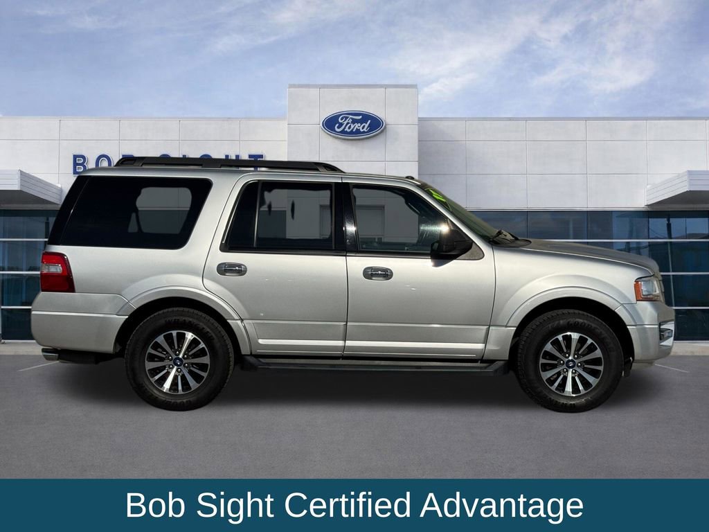 Used 2017 Ford Expedition XLT w/ Equipment Group 202A image 4