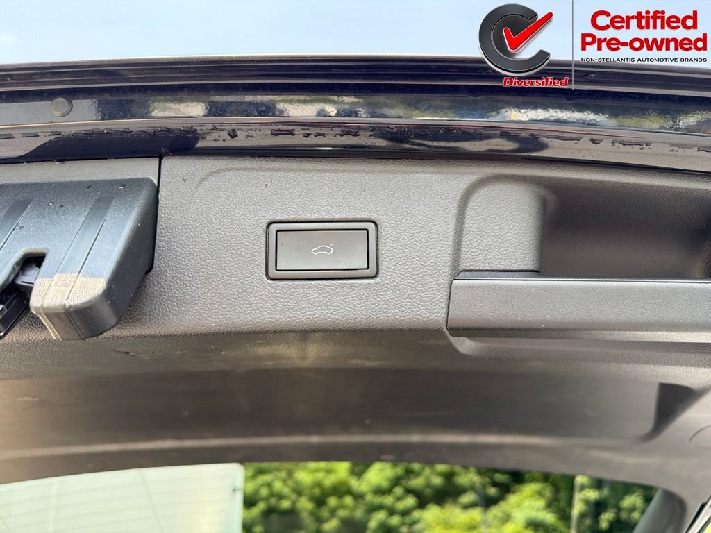 Used 2022 Volkswagen Atlas SE FWD image 24