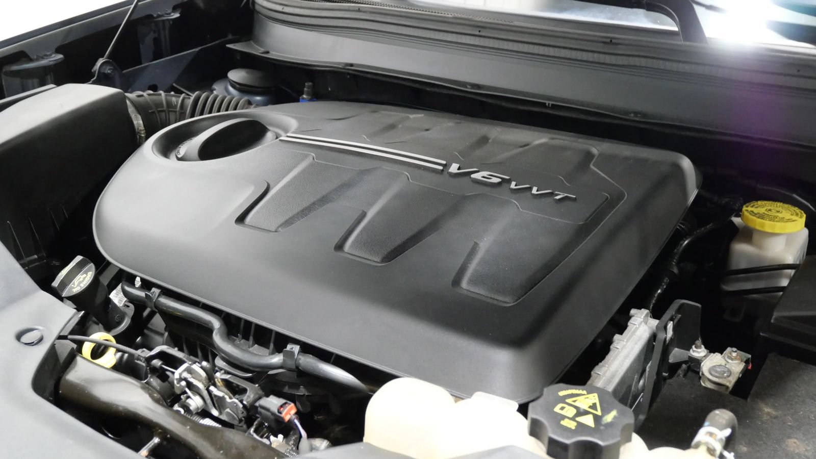 Used 2019 Jeep Cherokee Limited AWD/4WD image 29