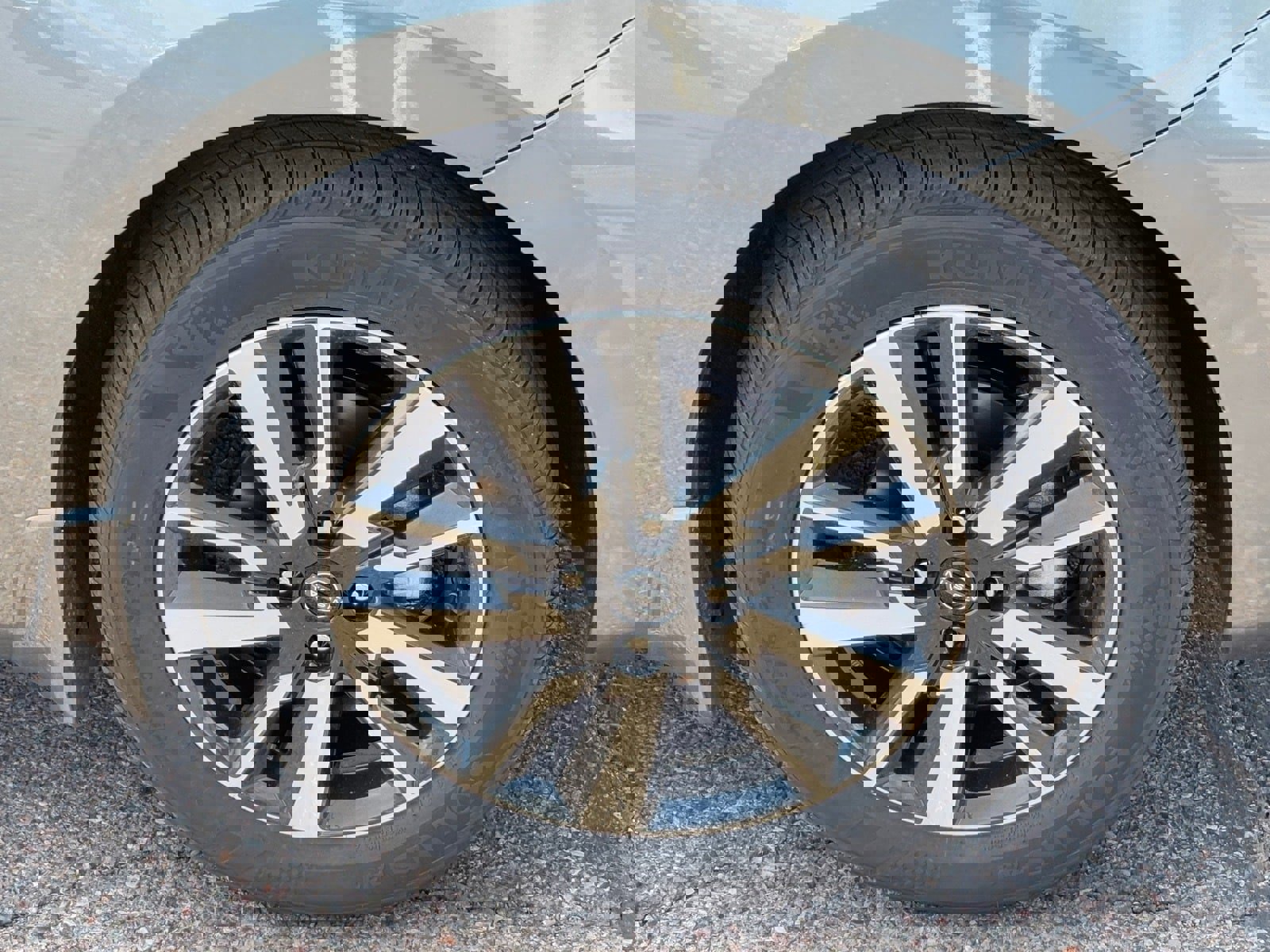 New 2025 Nissan Versa SV w/ Trunk Package image 10