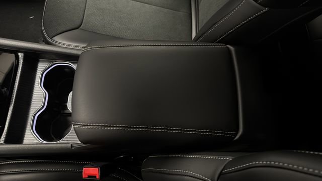 New 2026 Jeep Grand Cherokee Altitude AWD/4WD image 19