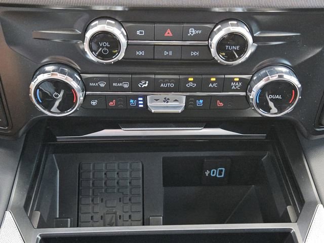 New 2026 Ford F250 Platinum image 16