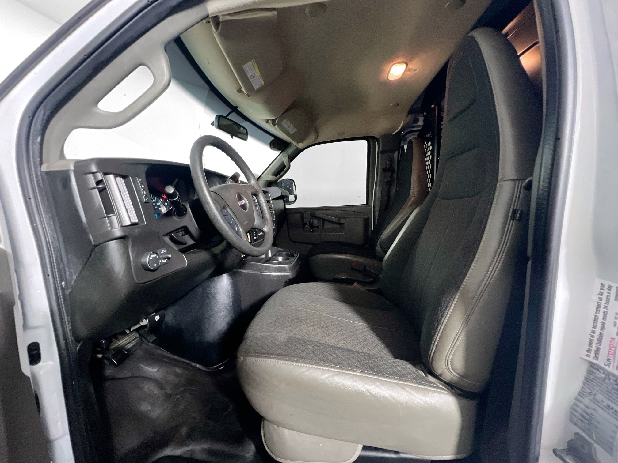 Used 2020 GMC Savana 2500 w/ Driver Convenience Package RWD image 14