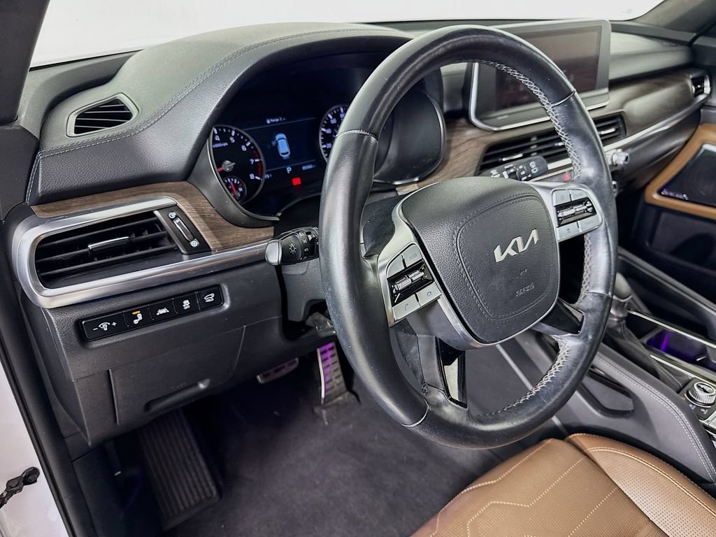 Used 2022 Kia Telluride SX w/ SX Prestige Package AWD/4WD image 9