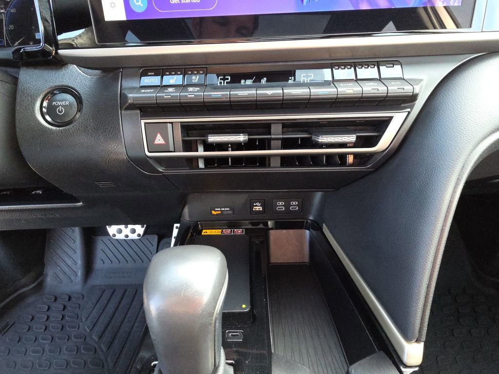 Used 2025 Toyota Camry XSE w/ Premium Plus Package image 23