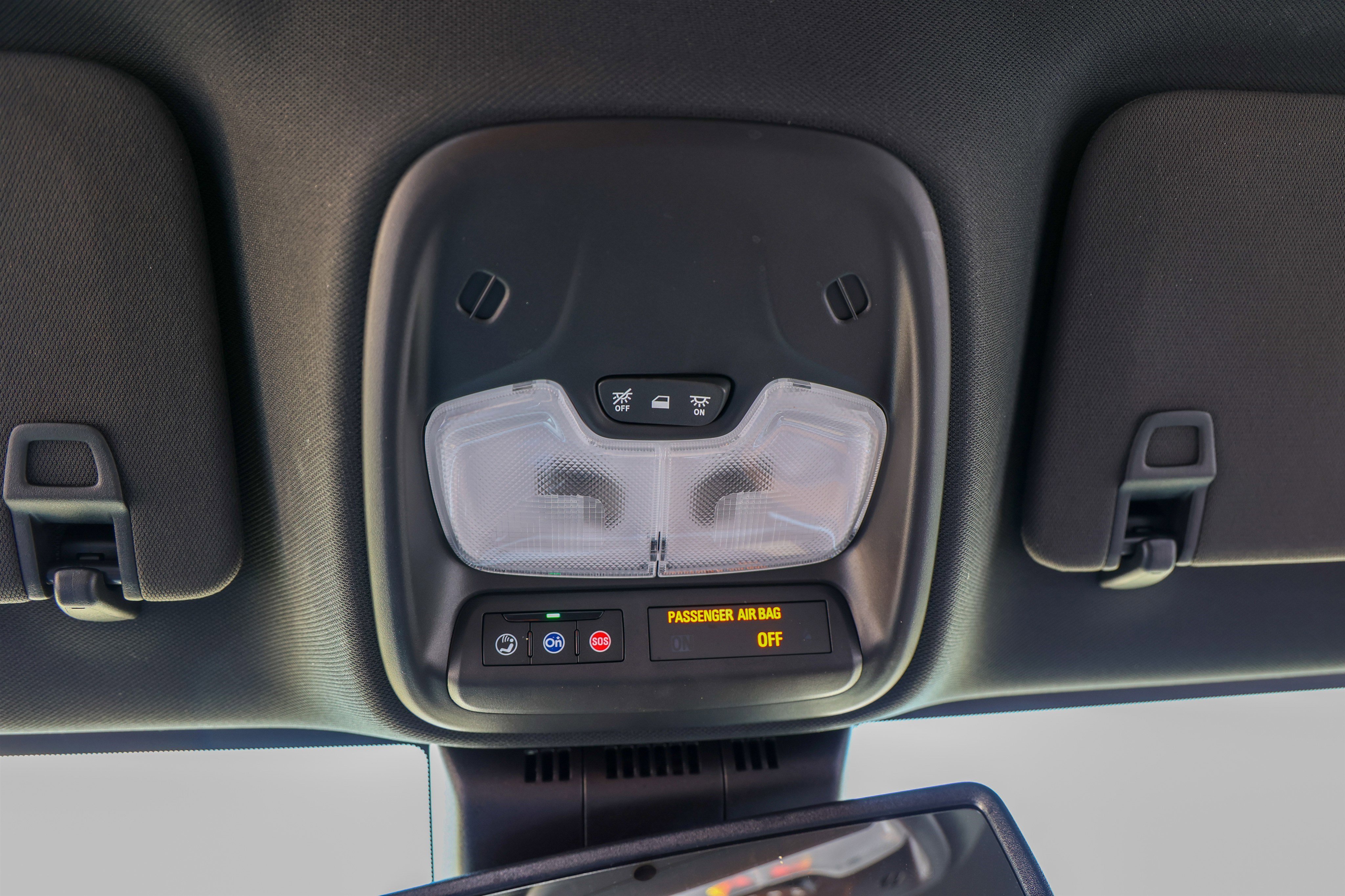 Used 2025 GMC Canyon AT4 w/ AT4 Premium Package image 28