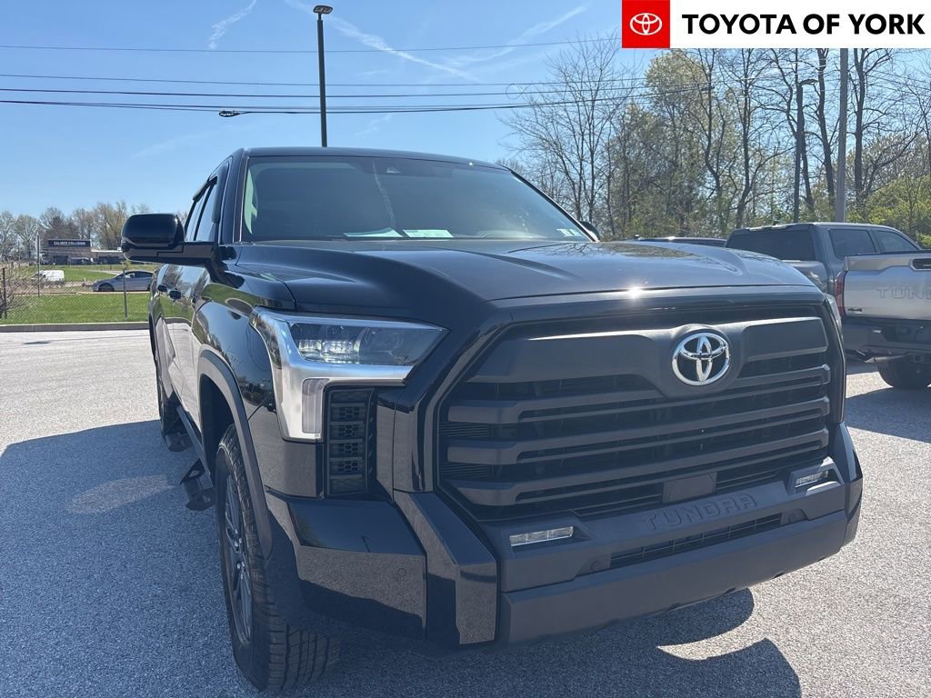 Used 2024 Toyota Tundra SR5 w/ SR5 Convenience Package AWD/4WD image 1