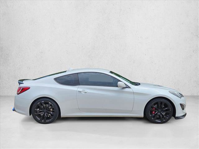 Used 2013 Hyundai Genesis 2.0T RWD image 4