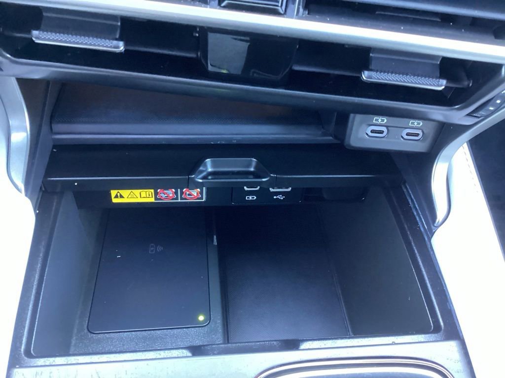 Used 2025 Lexus RX 350 F Sport w/ Accessory Package (Z1) image 26