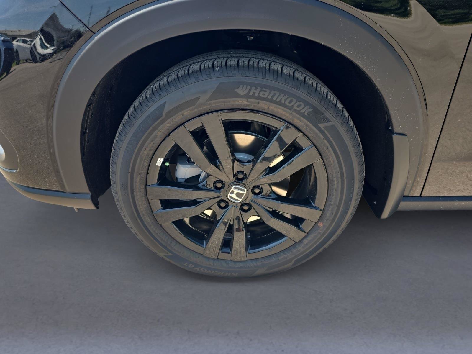 New 2027 Honda HR-V Sport image 10