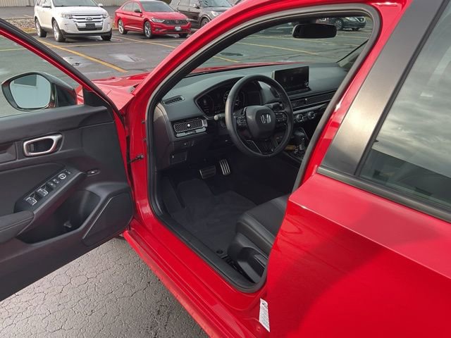 Used 2025 Honda Civic Sport image 9