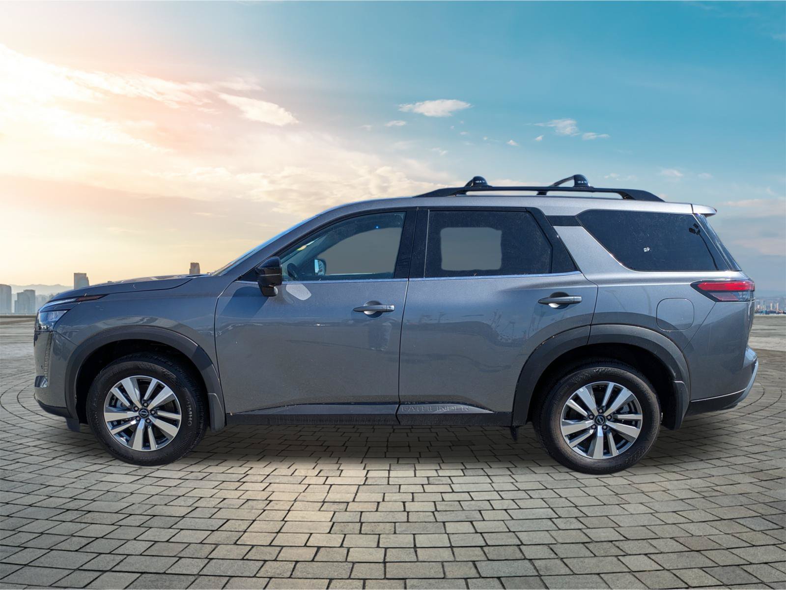 New 2026 Nissan Pathfinder SL w/ Cargo Package FWD image 7