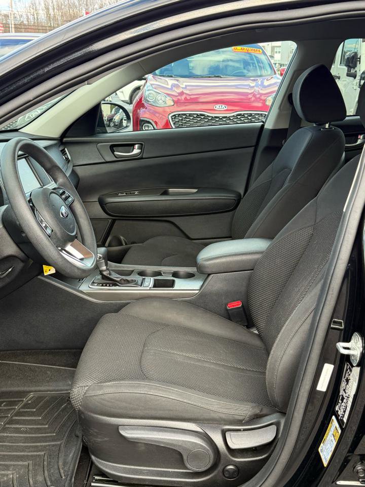 Used 2019 Kia Optima LX FWD image 8