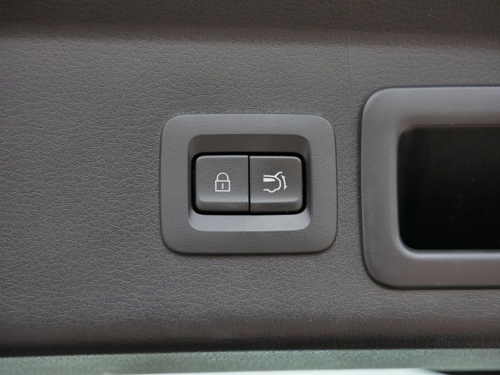 Used 2020 MAZDA CX-30 AWD w/ Premium Package image 18