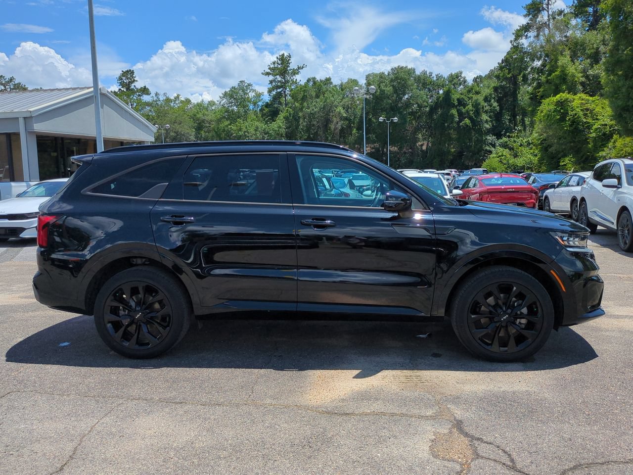Certified 2023 Kia Sorento SX AWD/4WD image 4
