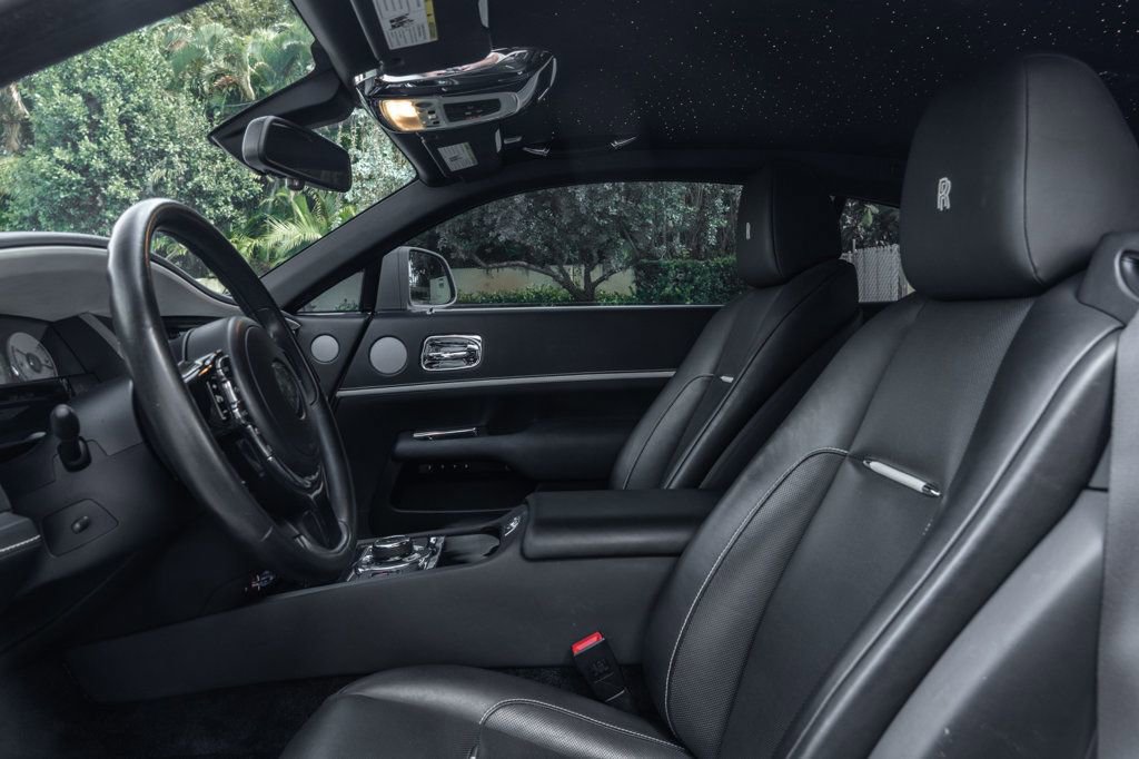 Used 2019 Rolls-Royce Wraith image 15