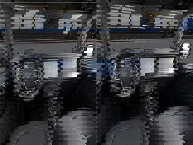 New 2025 Ford Bronco Badlands image 34