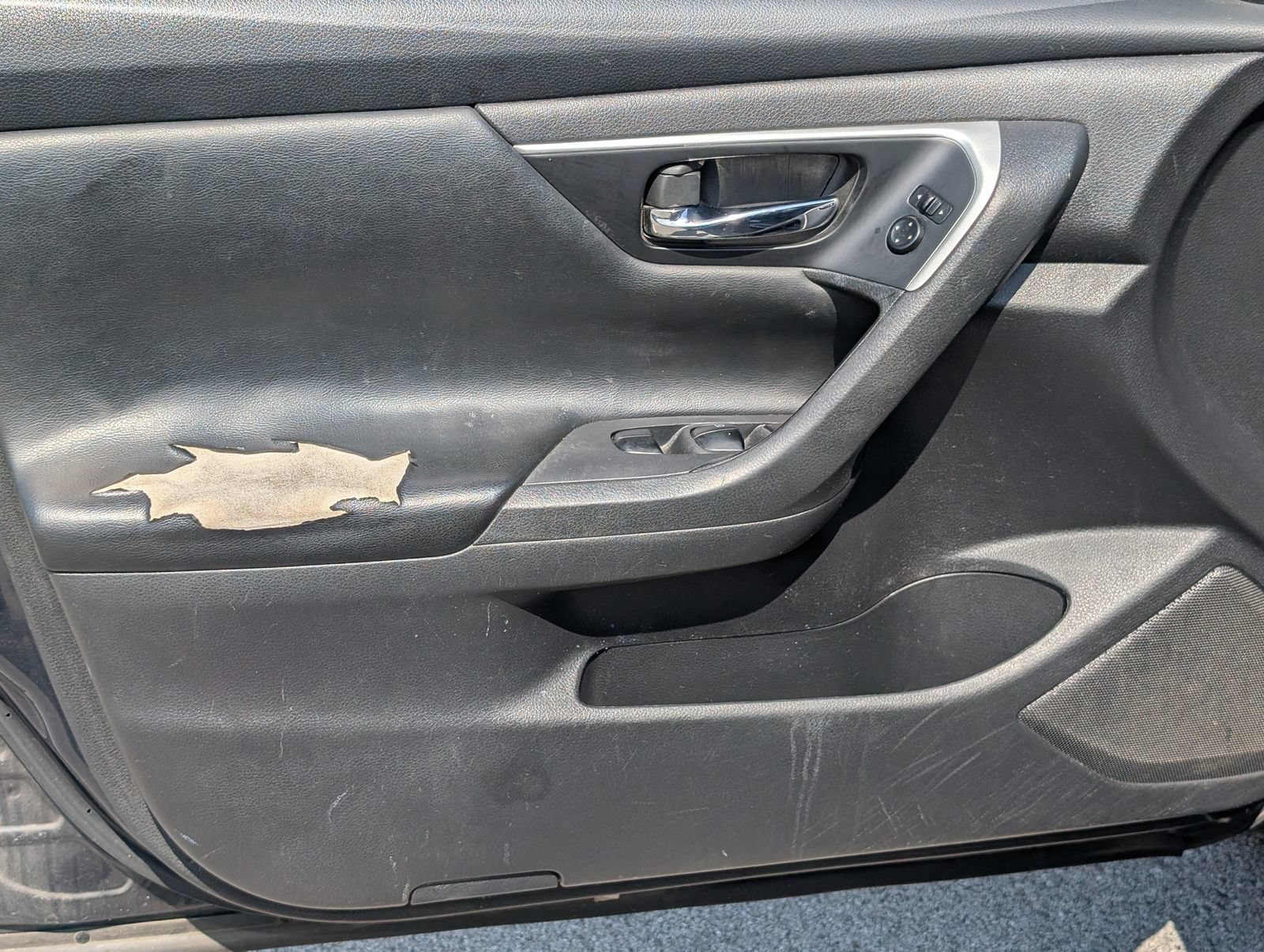 Used 2018 Nissan Altima 2.5 SV FWD image 6