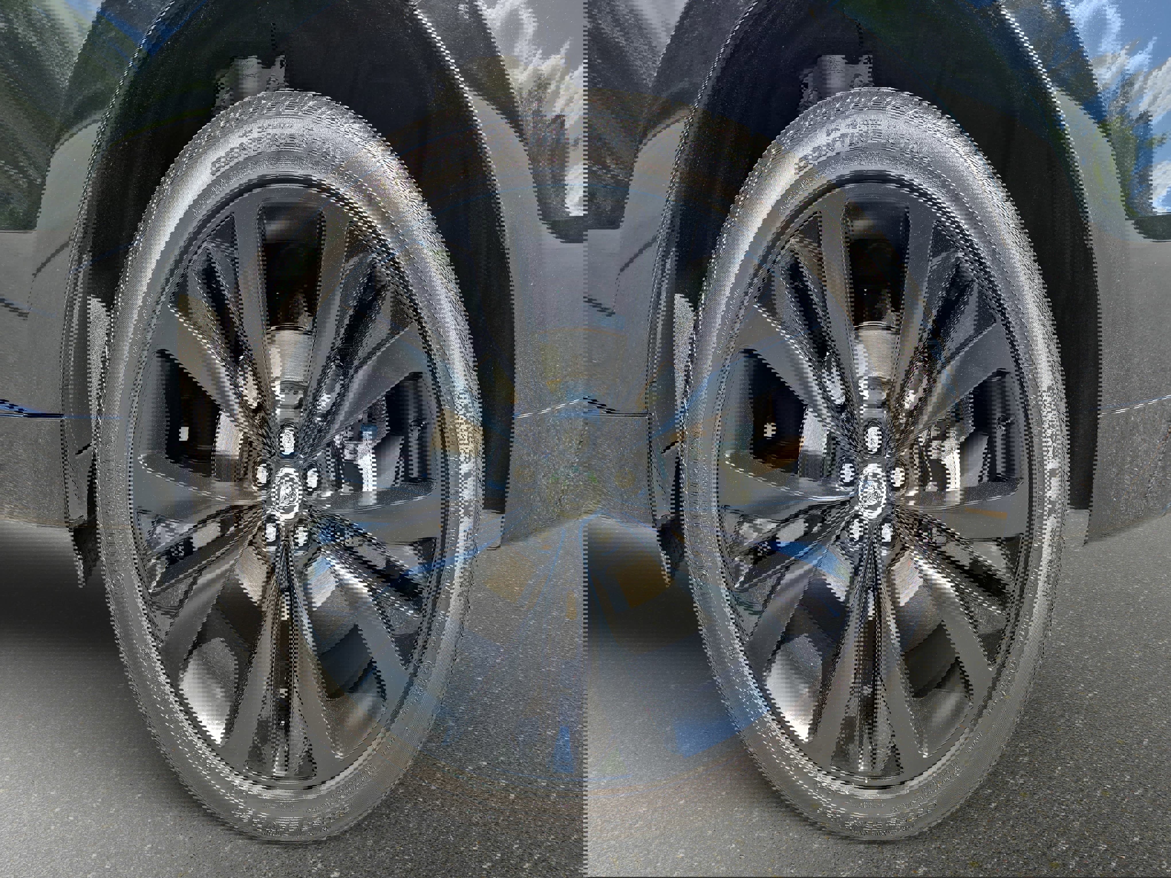 Used 2025 Jaguar F-PACE R-Dynamic S image 34