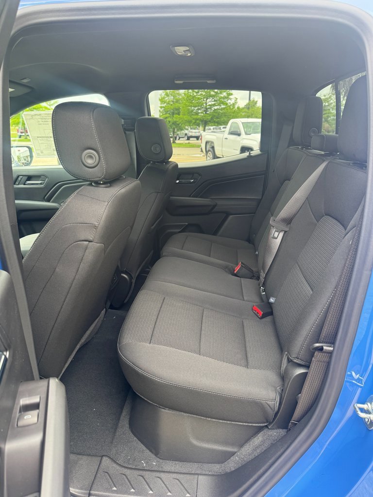 New 2025 GMC Canyon Elevation image 13